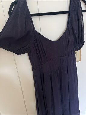 Navy Puff-Sleeve Navy Cocktail Mídi Dress